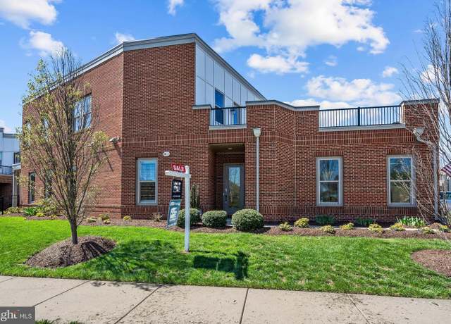 Property at 42785 Cumulus Ter, Ashburn, VA 20148, 3 beds, 2.5 baths