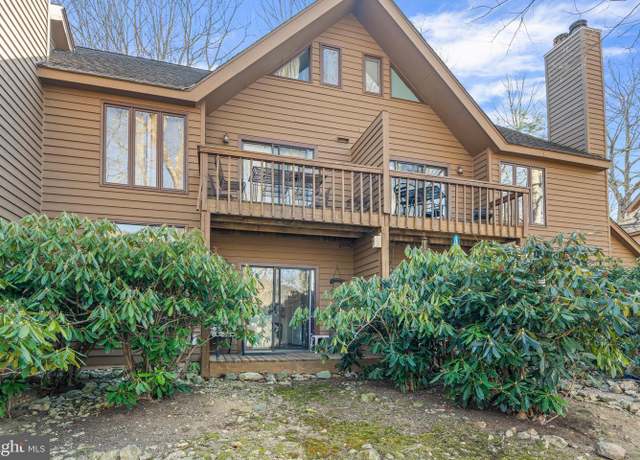 Property at 752 Laurelwood, Roseland, VA 22967, 1 bed, 1 bath