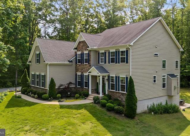 Property at 125 Timberidge Dr, Fredericksburg, VA 22406, 6 beds, 4.5 baths