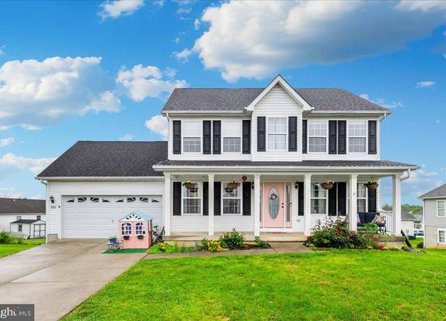 Property at 186 Brush Dr, Martinsburg, WV 25405, 5 beds, 2.5 baths