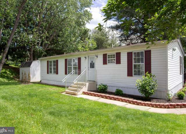 Property at 102 Lassiter Cir, Finksburg, MD 21048, 3 beds, 2 baths