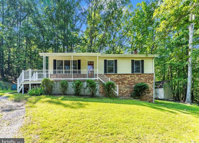Property at 11258 Putman Rd, Thurmont, MD 21788, 4 beds, 2 baths
