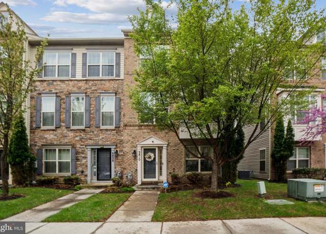 Property at 9810 Smithview Pl, Lanham, MD 20706, 3 beds, 3 baths