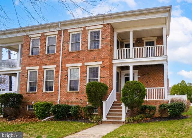 Property at 92 Union St, Robbinsville, NJ 08691, 3 beds, 2.5 baths