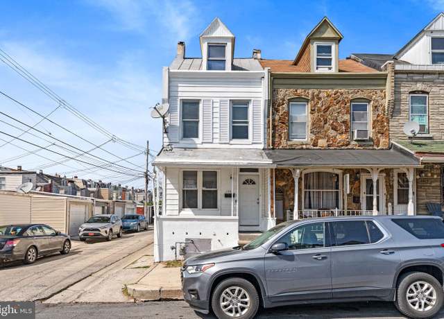 Property at 1009 Pike St, Reading, PA 19604, 4 beds, 1.5 baths