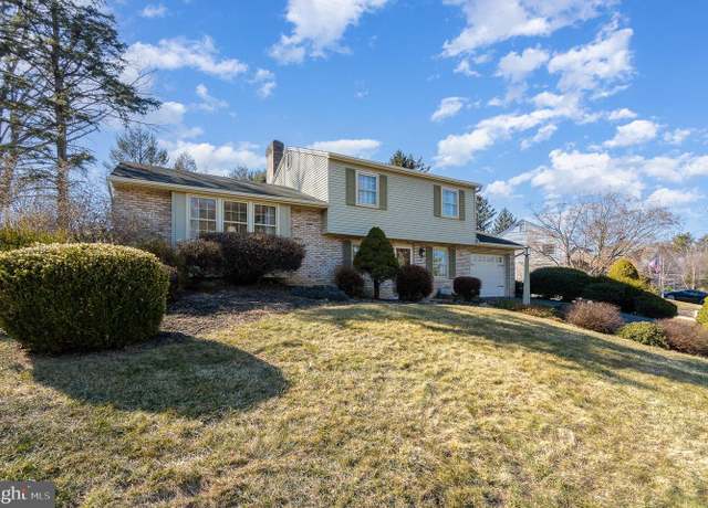 Property at 270 Hillcrest Rd, Camp Hill, PA 17011, 4 beds, 2 baths