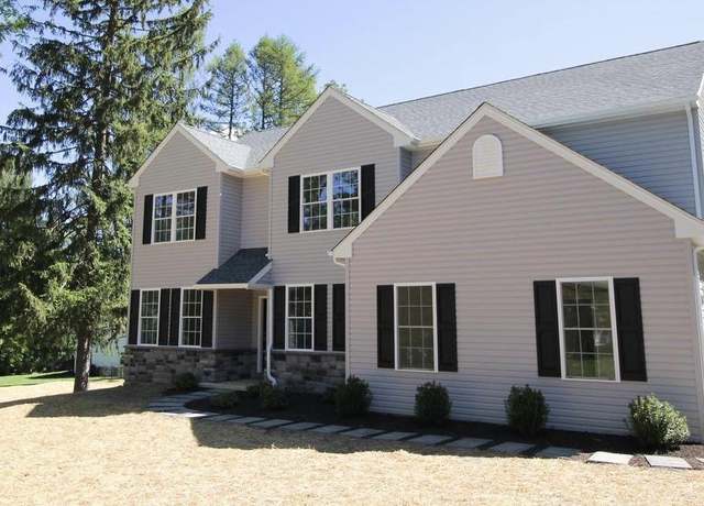 Property at 220 Fairview Rd, Glenmoore, PA 19343, 4 beds, 2.5 baths