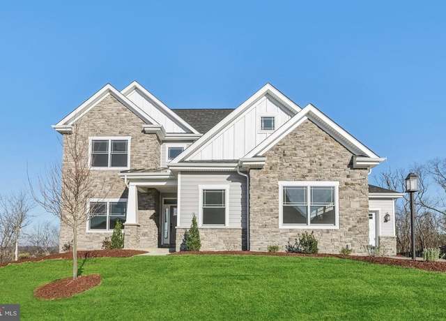 Property at 101-CD Eagle Dr, Broomall, PA 19008, 4 beds, 2.5 baths