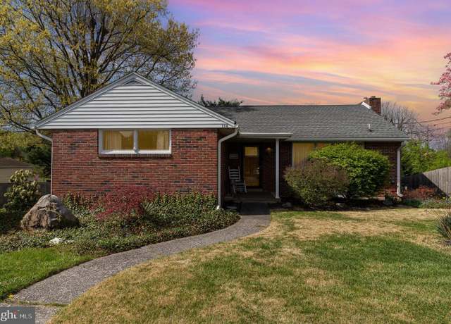 Property at 114 Poplar Rd, New Cumberland, PA 17070, 3 beds, 2 baths