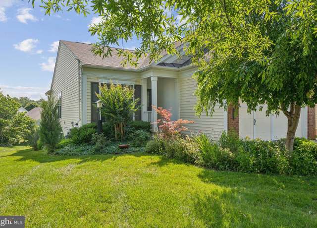 Property at 9 Brant Ct, Fredericksburg, VA 22406, 3 beds, 3 baths