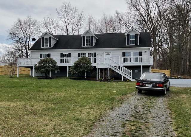 Property at 94 Moreland Ct, Paw Paw, WV 25434, 6 beds, 4 baths