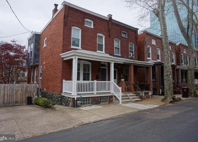 Property at 119 Winchester Pl, Wilmington, DE 19801, 3 beds, 2.5 baths