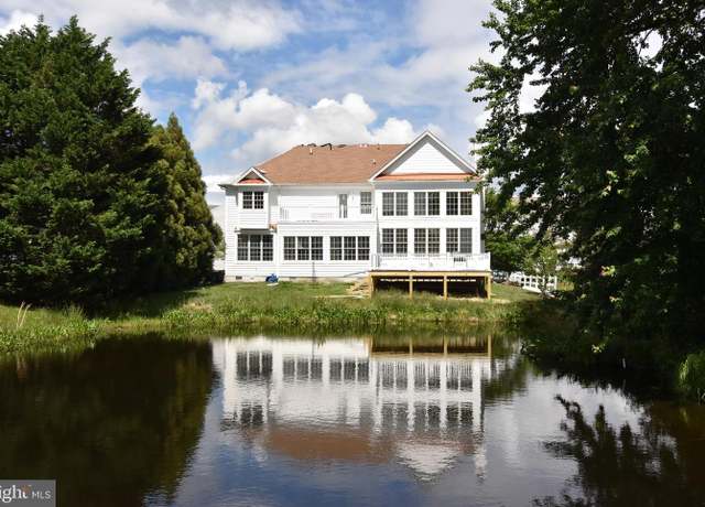 Property at 31274 Lee Meadow Dr, Bethany Beach, DE 19930, 5 beds, 4.5 baths