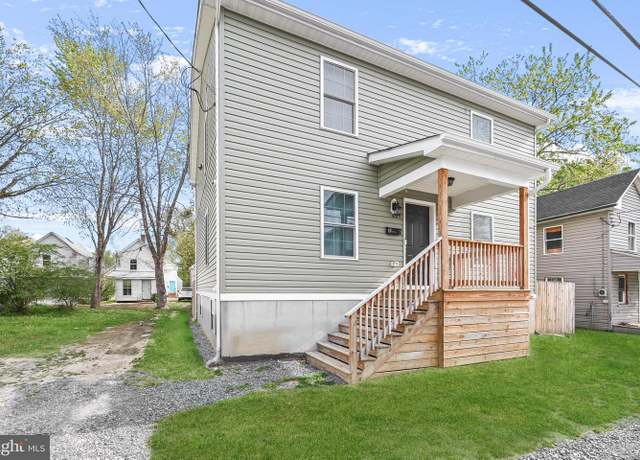 Property at 609 Moores Ave, Cambridge, MD 21613, 10 beds, 2.5 baths