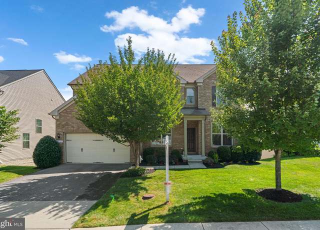 Property at 2414 Valley View Way, Ellicott City, MD 21043, 6 beds, 5.5 baths