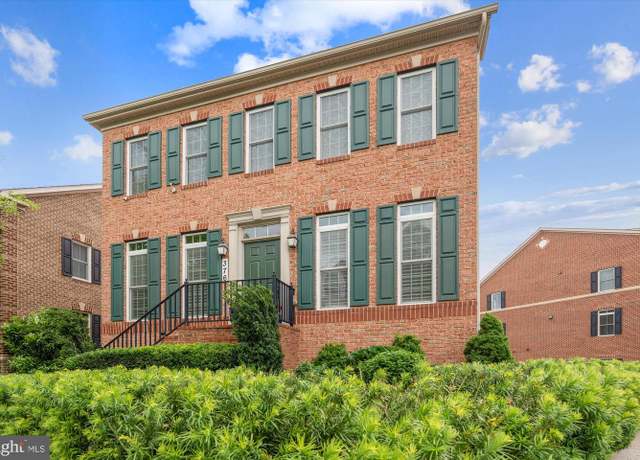 Property at 376 Parkview, Gaithersburg, MD 20878, 4 beds, 3.5 baths