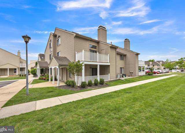 Property at 1104 Roberts Way, Voorhees, NJ 08043, 2 beds, 2 baths