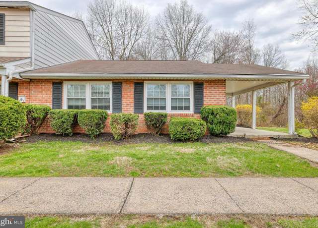Property at 12 Stonegate Vlg, Quakertown, PA 18951, 2 beds, 1 bath