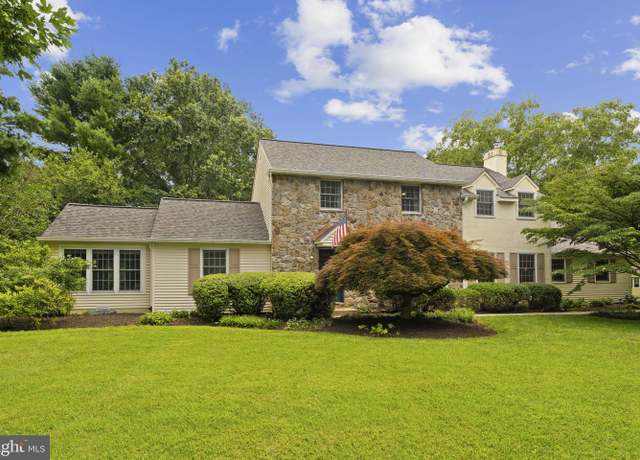 Property at 1183 Hampshire Pl, West Chester, PA 19382, 4 beds, 3 baths