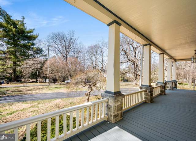 Property at 519 Walnut Ln Unit 1, Swarthmore, PA 19081, 3 beds, 2 baths