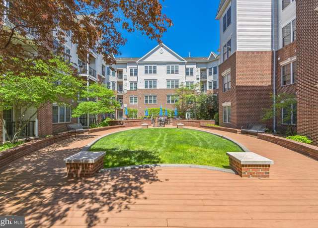 Property at 200 W Elm St #1234, Conshohocken, PA 19428, 2 beds, 2 baths