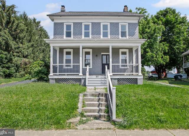 Property at 67 Main St, York, PA 17406, 5 beds, 2 baths