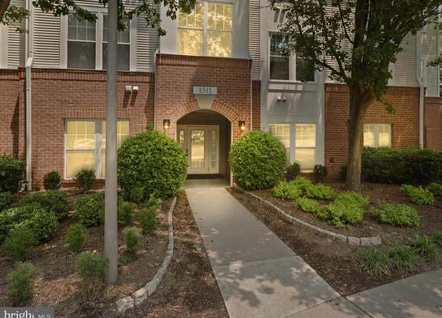 Property at 1511 N Point Dr #304, Reston, VA 20194, 2 beds, 2 baths