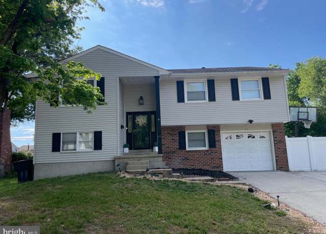 Property at 750 Miller Dr, Dover, DE 19901, 4 beds, 2.5 baths