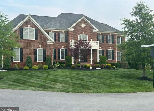 Property at 14900 Hopedale Ct, Upper Marlboro, MD 20774, 5 beds, 5.5 baths
