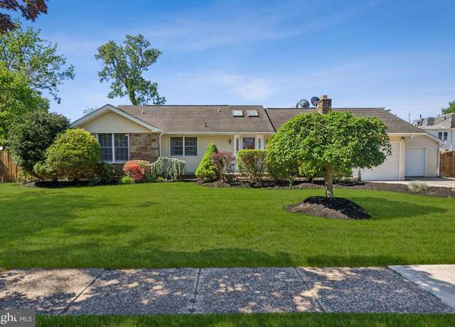 Property at 508 Weeks Ave, Riverside, NJ 08075, 4 beds, 3 baths