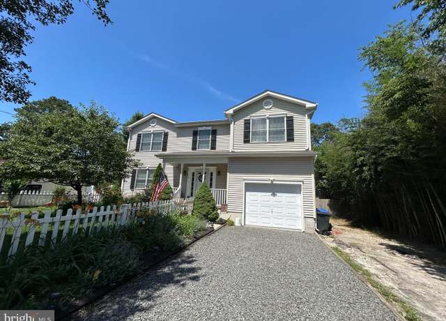 Property at 314 Mohawk Trl, Browns Mills, NJ 08015, 4 beds, 2.5 baths