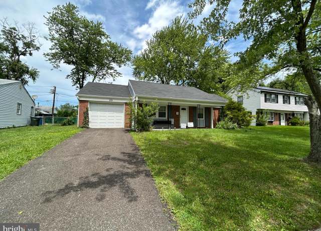 Property at 23 Eastgate Ln, Willingboro, NJ 08046, 3 beds, 2 baths