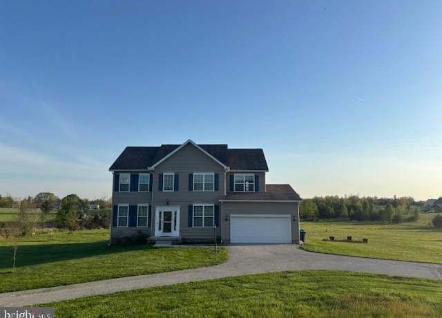 Property at 2295 Harney Rd, Littlestown, PA 17340, 4 beds, 2.5 baths