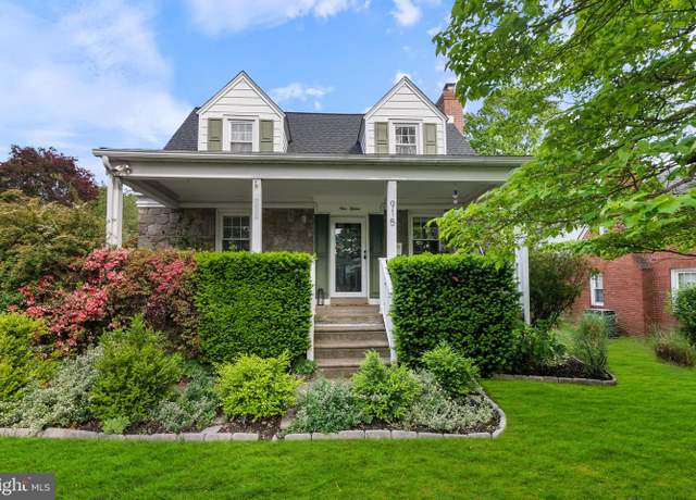 Property at 915 Edgewood Dr, Springfield, PA 19064, 3 beds, 2.5 baths