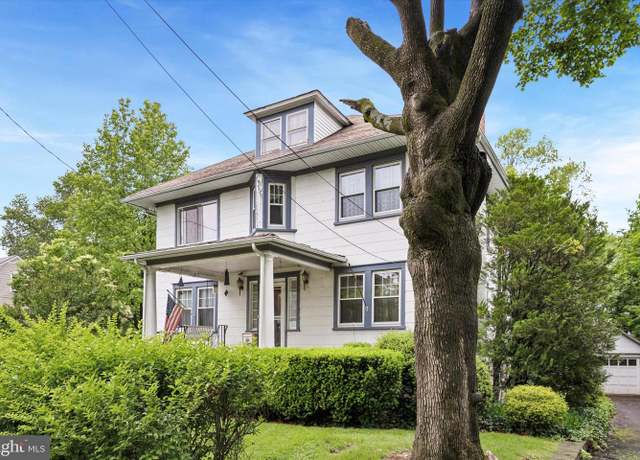Property at 324 Cameron Rd, Willow Grove, PA 19090, 6 beds, 2 baths