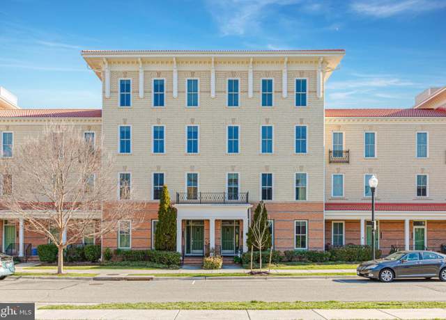Property at 2407 Conoy St #101, Alexandria, VA 22301, 3 beds, 2.5 baths