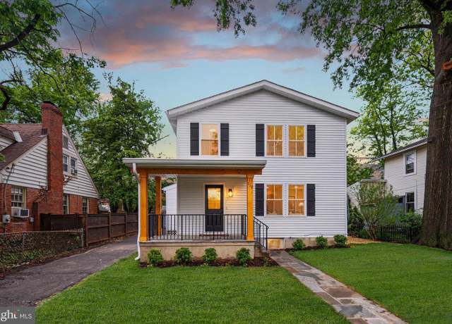 Property at 110 E Spring St, Alexandria, VA 22301, 4 beds, 2.5 baths