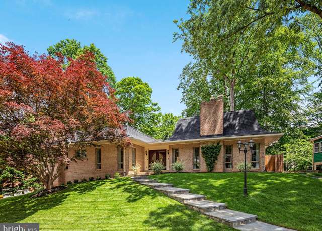 Property at 4041 41st St N, Mclean, VA 22101, 4 beds, 3.5 baths