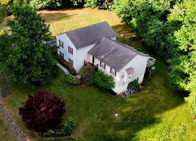 Property at 26 Magnolia Ct, Barboursville, VA 22923, 3 beds, 2.5 baths