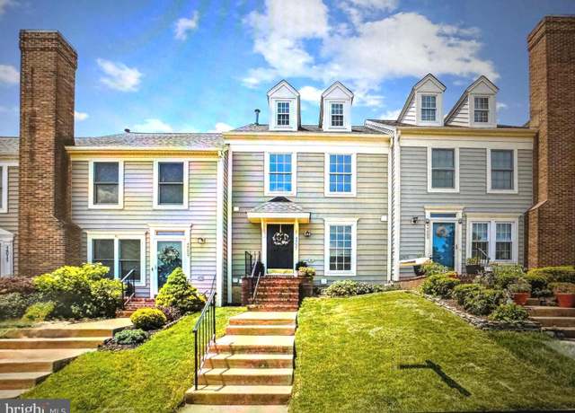 Property at 44007 Kitts Hill Ter, Ashburn, VA 20147, 3 beds, 3.5 baths