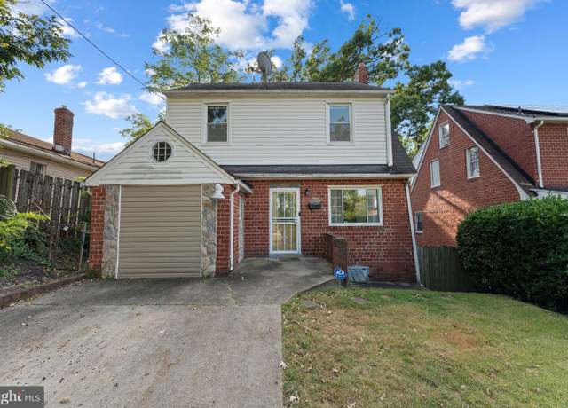 Property at 4442 Alabama Ave SE, Washington, DC 20019, 5 beds, 3 baths