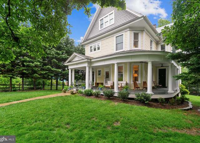 Property at 517 W Joppa Rd, Towson, MD 21204, 6 beds, 3.5 baths