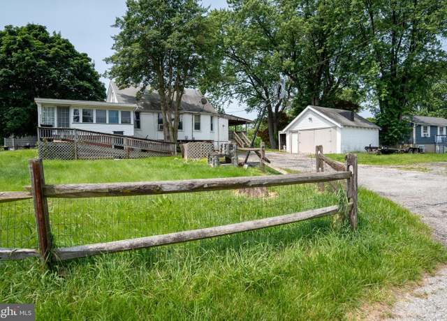 Property at 6701 Edwards Ave, Baltimore, MD 21244, 3 beds, 2 baths
