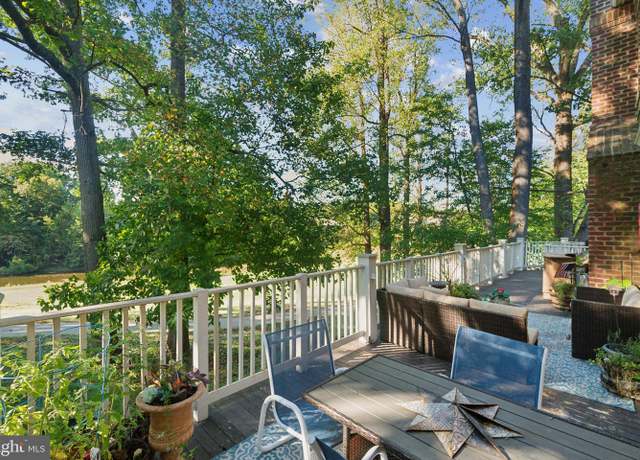 Property at 7809 Fox Gate Ct, Bethesda, MD 20817, 5 beds, 3.5 baths