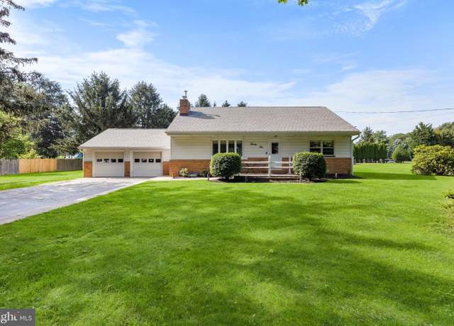 Property at 25 Tindall Rd, Robbinsville, NJ 08691, 4 beds, 2 baths