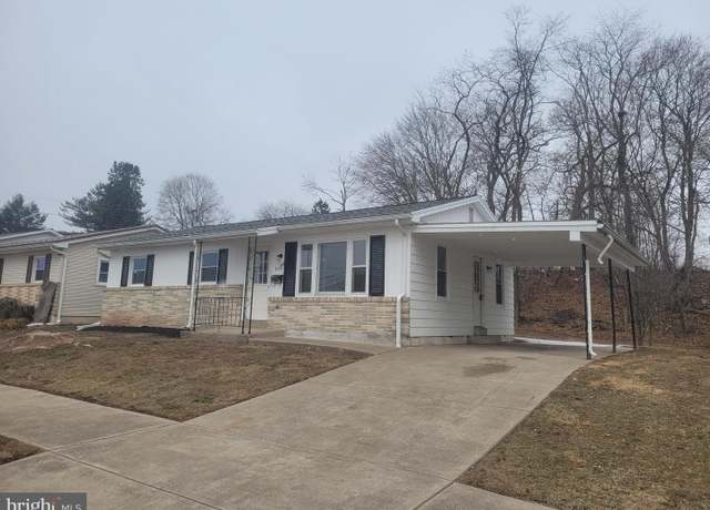 Property at 849 Union St, Millersburg, PA 17061, 3 beds, 1 bath