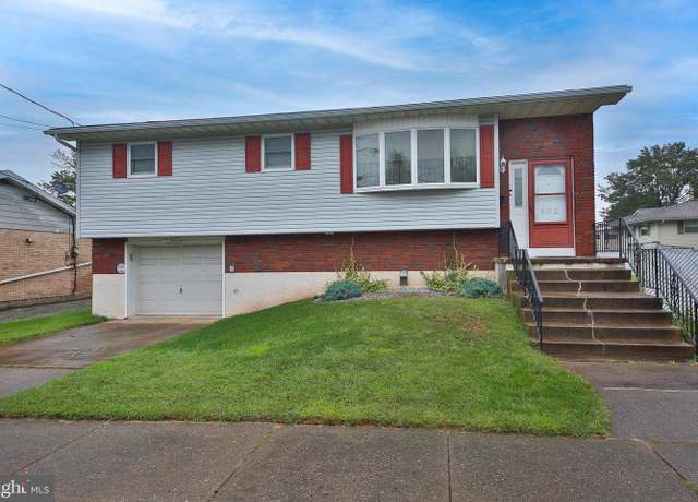 Property at 903 Mckinley St, Hazle Township, PA 18202, 3 beds, 2 baths