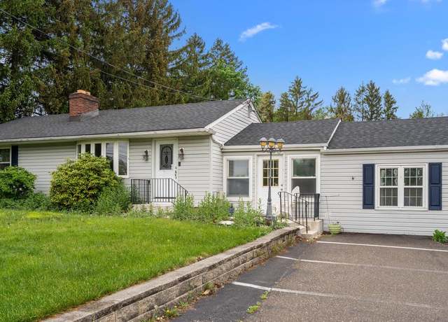 Property at 939 Horsham Rd, Montgomeryville, PA 18936, 6 beds, 2.5 baths