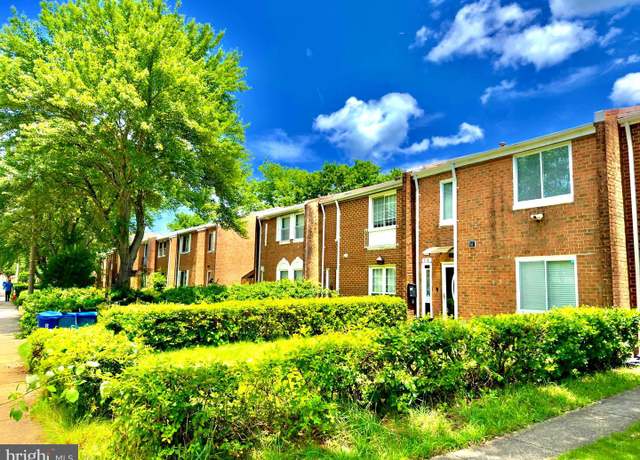 Property at 218 Stevenson Sq, Alexandria, VA 22304, 4 beds, 2 baths