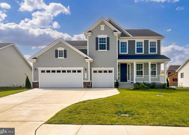 Property at 127 Triangle Ct, Winchester, VA 22602, 4 beds, 4.5 baths